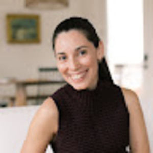 Meet your Posher, Antonieta